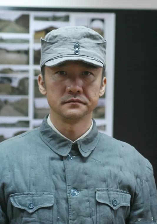 如果说黄志忠演员生涯中，最成功的角色是《大明王朝1566》中的海瑞，那么黄志忠最