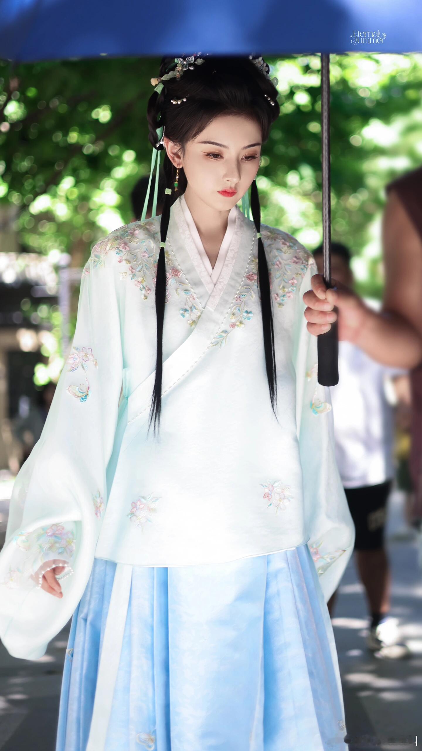 宋祖儿甄嘉芙家芙太美了太美了​​​