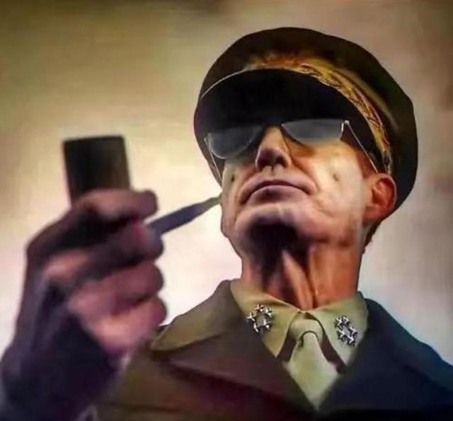 1962年秋天,一条突如其来的新闻震动了世界——印度与中国在喜马拉雅山南北边境爆