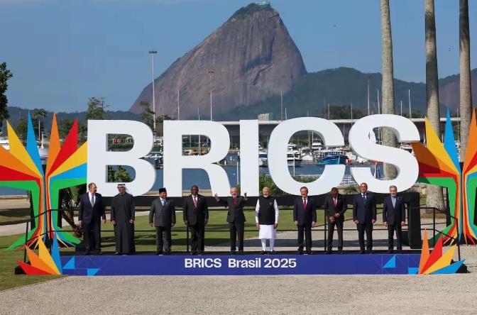 这次金砖国家，中国低调出席，是有原因的。根据IMF2024年数据，金砖五