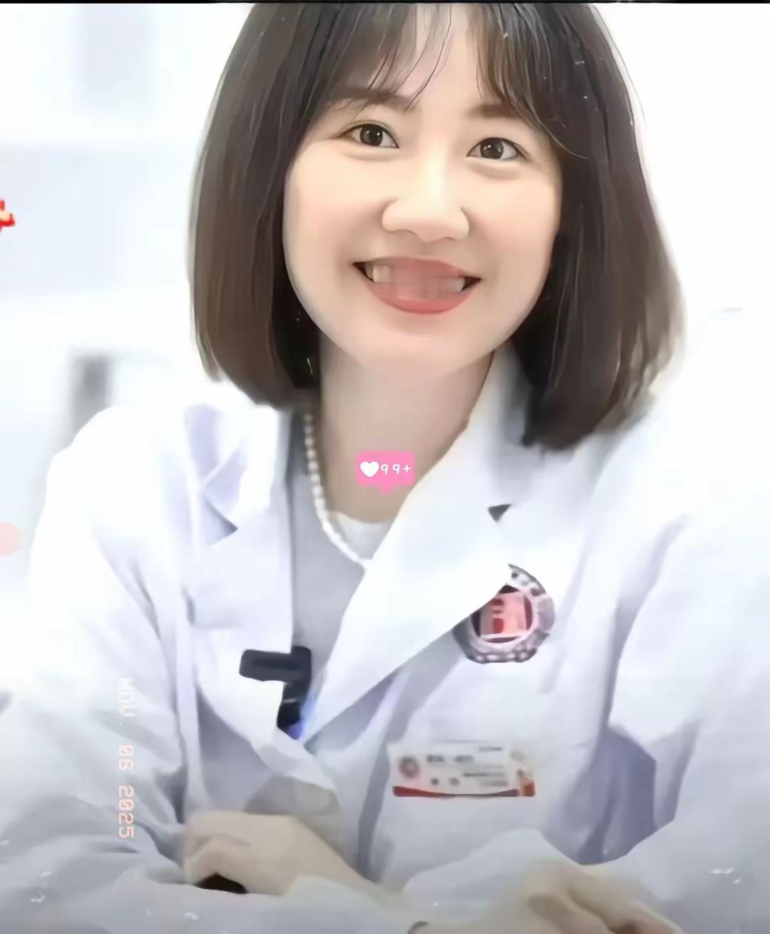 这下全网都知道这位曾医生了，我只想说这个偷拍的人真的可耻，有必要把这种视频发到网