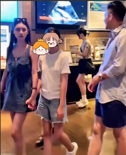 我特意去查了一下大S的一双儿女终于挖出马筱梅不愿接孩子回京的真相原来一切都与
