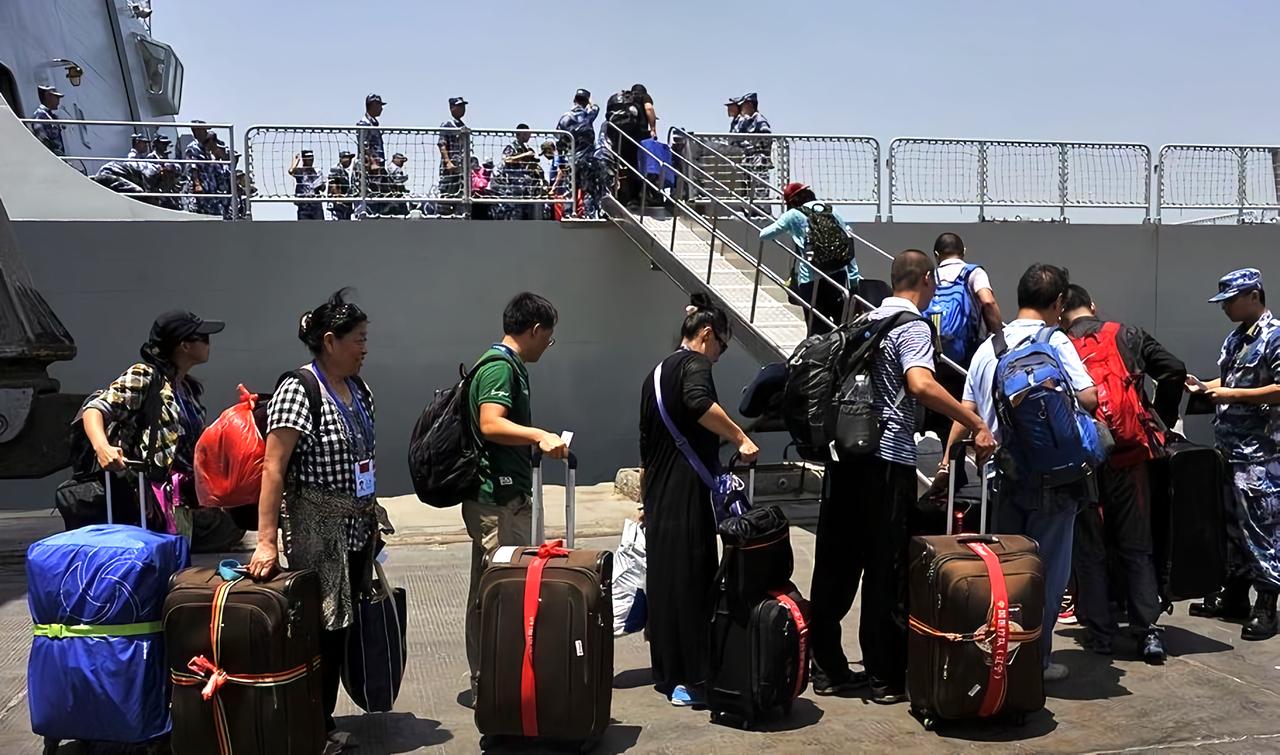 持“台胞证”登记撤离。赖瑞隆：台湾人民不接受！ 最近中东那边不太平，咱们的大