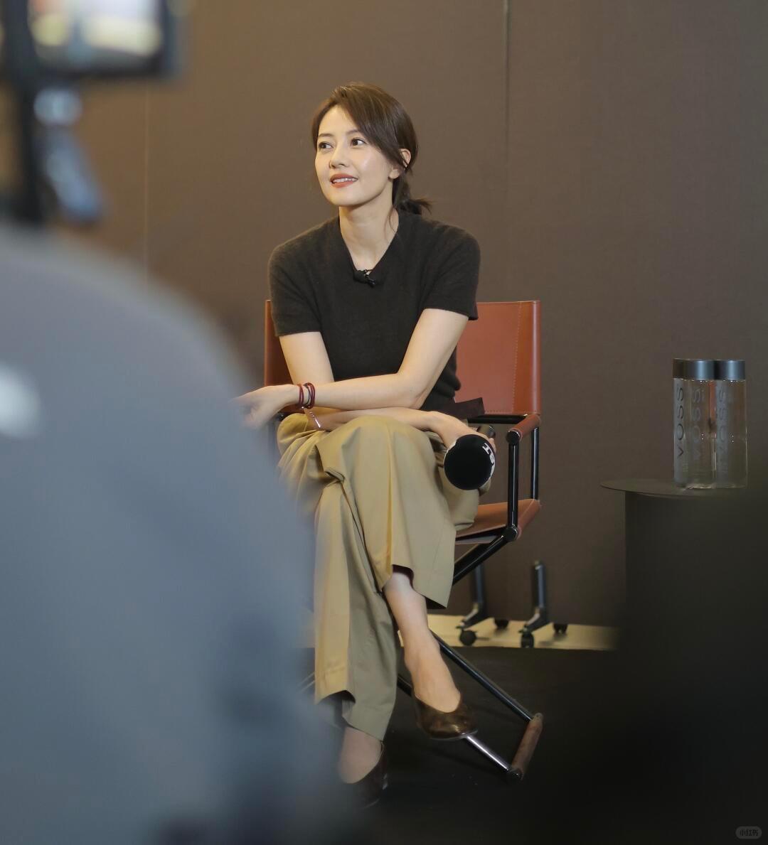 高圆圆在访谈里的一段话，戳痛无数已婚女生。她的痛苦，不是婚姻不幸，而是生育之后