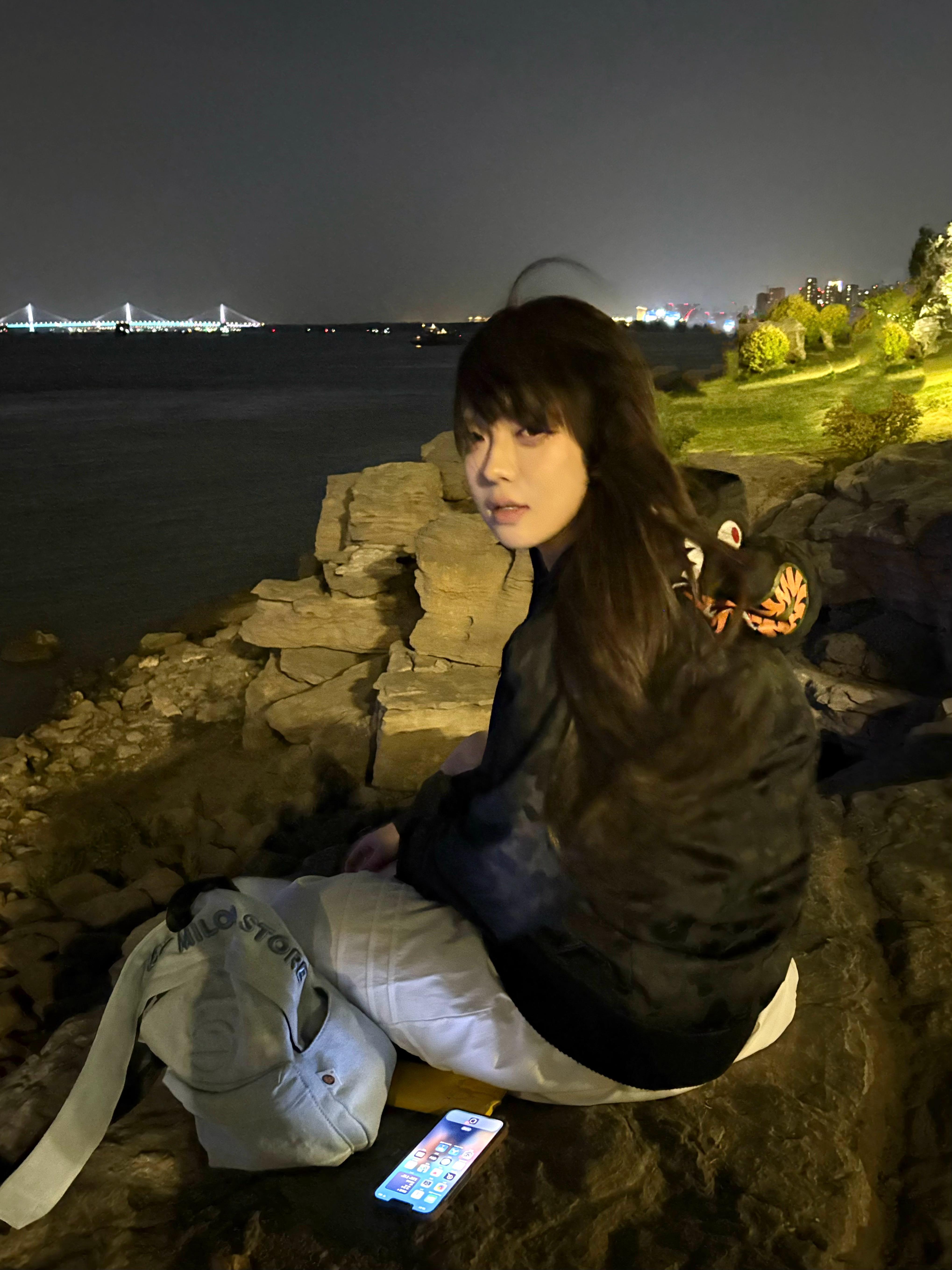 曾在我背包小小夹层里的那个人​​​