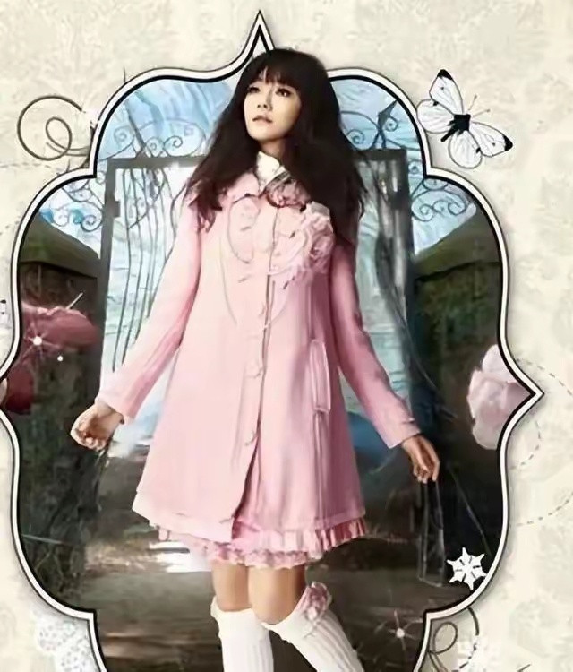 回顾：曾找大小S代言，狂卖30亿，如今却被骂又土又丑还贵​​​