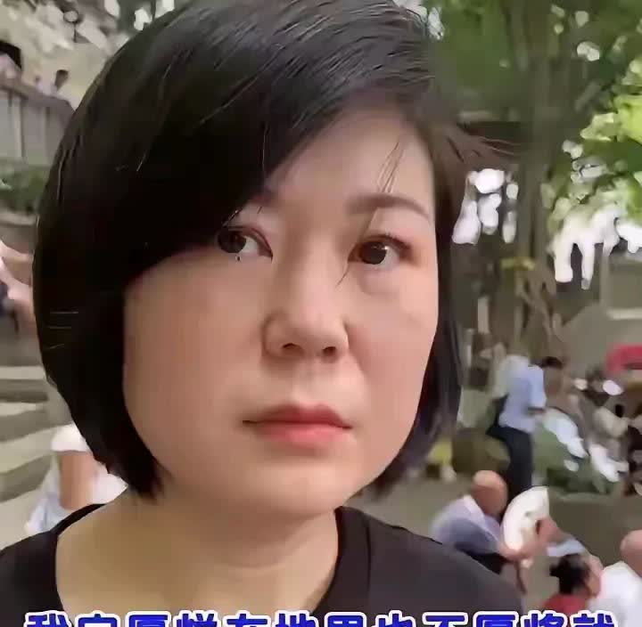 不到合适的，宁愿白菜烂地里，也不让猪来拱。”女子相亲时说这狠话，感觉太火。
