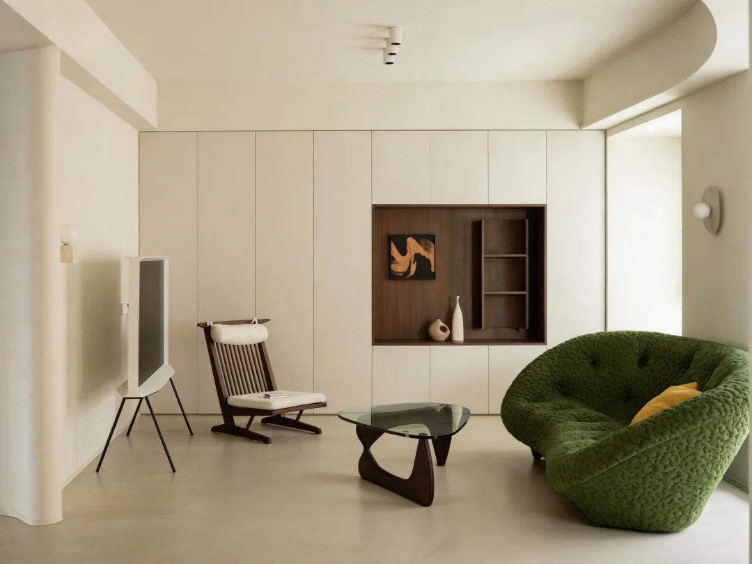 中古风混搭|真的太会拿捏温暖感了☀️ 阳光斜斜落进来，在地毯上、家具上...