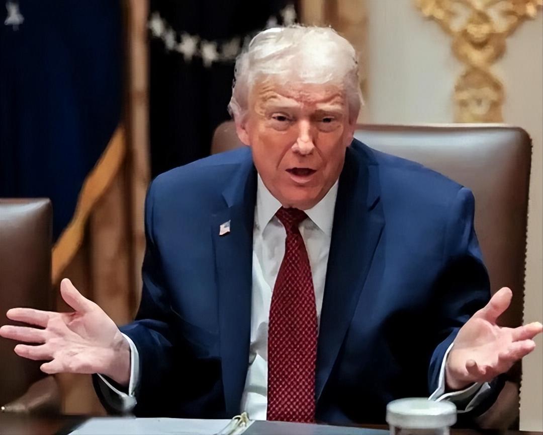 “世界警察”要“下班”了？昔日的地球村“大家长”美国，如今竟落得个焦头烂额、进退