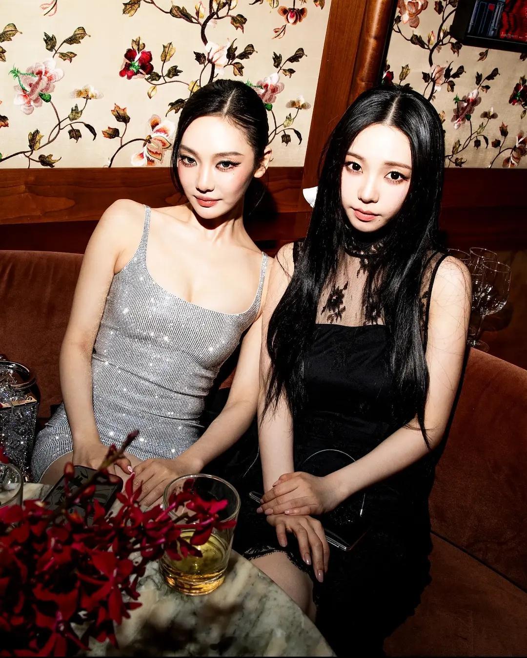 柳智敏宁艺卓MetGala晚宴合照柳智敏宁艺卓MetGala晚宴合照，美晕了两
