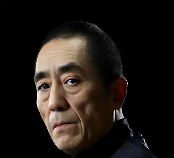 抵押别墅拍片，他赌赢了34亿张艺谋把北京别墅押给银行那天，助理手都在抖。老