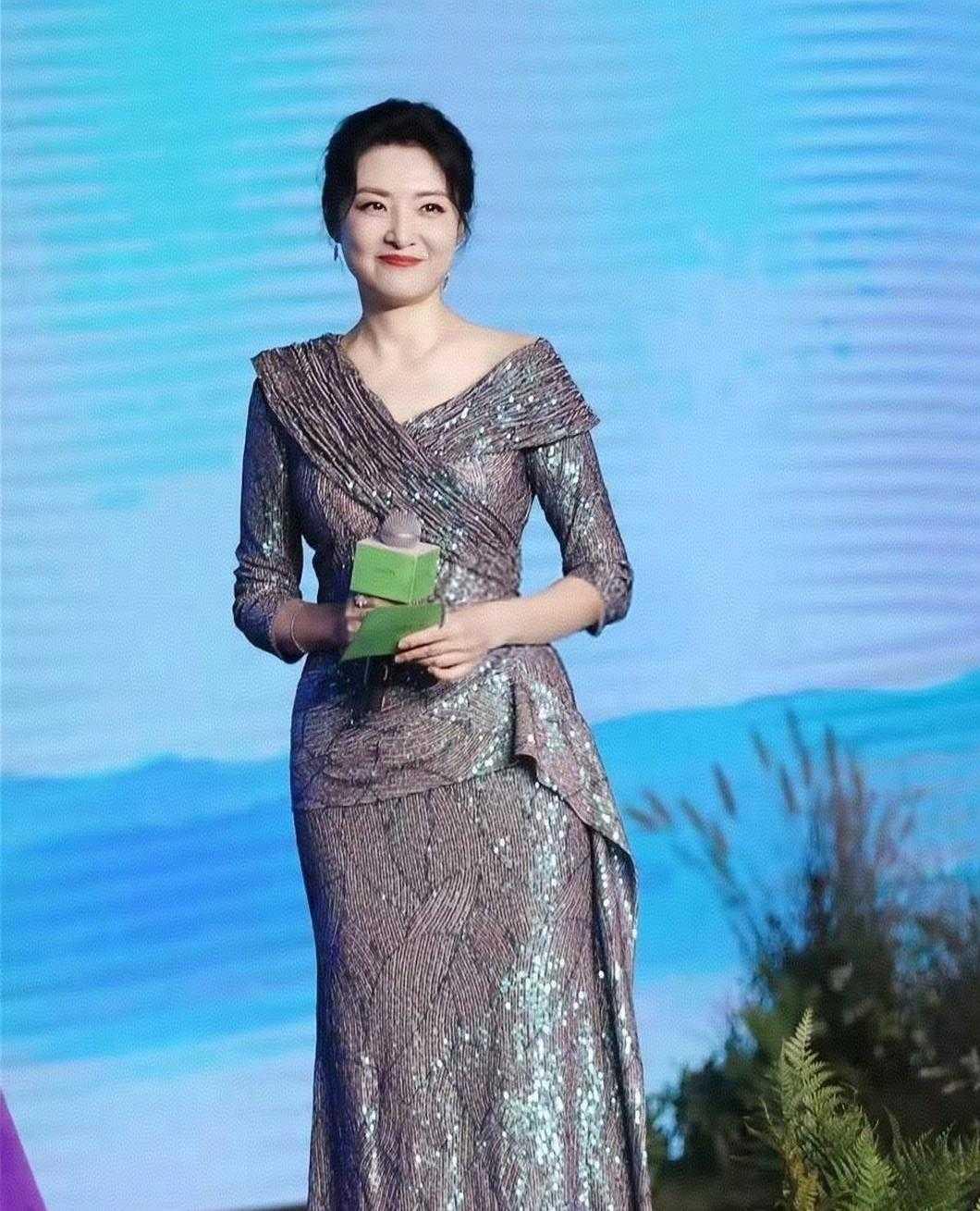 这么优秀的主持人，咋现在基本不露面了？