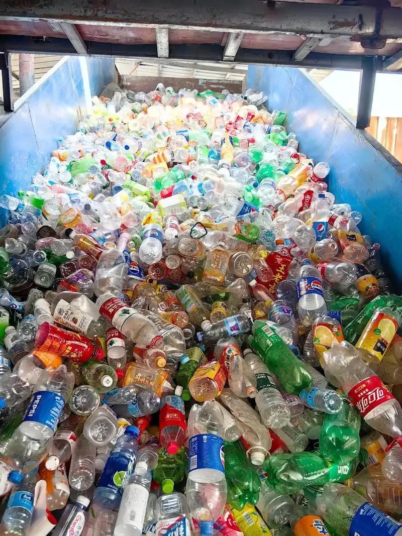 因为父母职业吃到的红利看到搞笑的，家里是做垃圾回收的永远都有宝藏自用