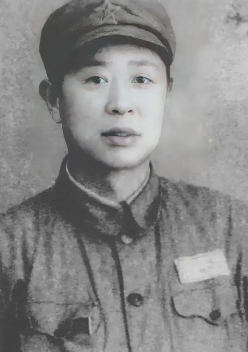 1944年，周迪道被捕，面对酷刑，他很快选择了投降。但没多久，他就给上级写了一封