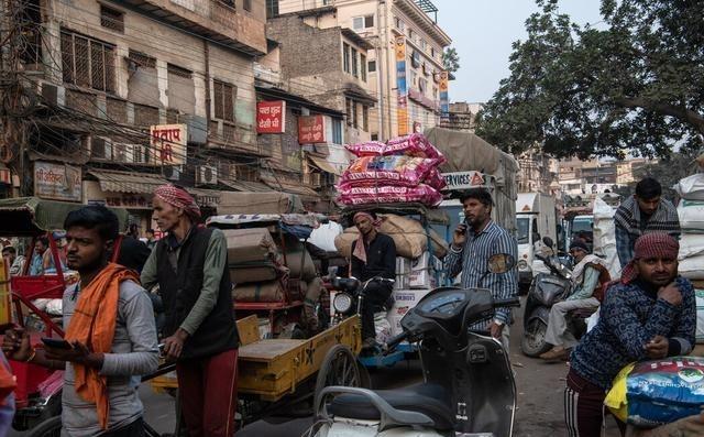 中国：印度瞧不起中国，张教授实地考察印度：落后40年都不止。我注意到，2