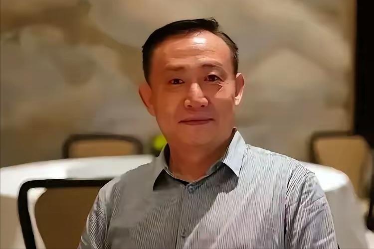卢麒元喊了这么多年的"资本外流"，很多人当初当耳旁风，结果2026年7月24日财