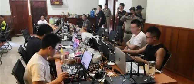 柬埔寨诈骗园区的工作区，不明就里的看上去还像正常的公司。他们的常规手段就