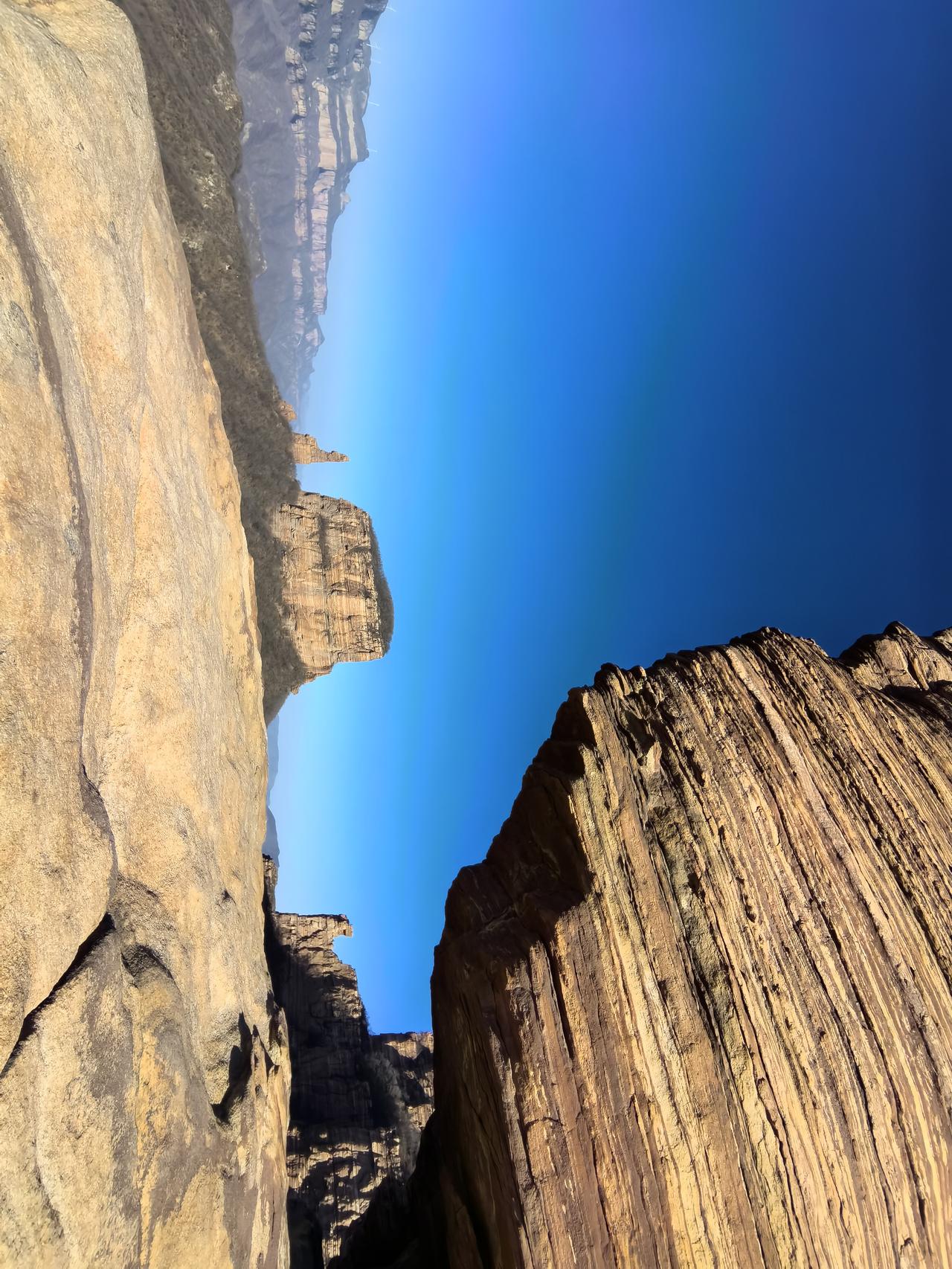 天道好轮回苍天饶过谁善恶终有报我信恶人身败名裂多行不义必自毙作恶多端