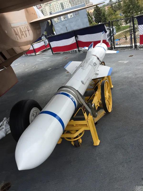 霸权野心撑不起军工产能，美军的“弹药焦虑”正演变为战略死局。“如果北京方面下