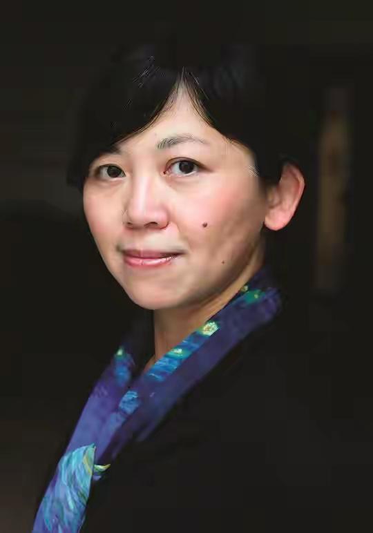 美籍华裔作家李翊云获得普利策奖，主要有两个原因，第一，她两个儿子都自杀，她不自