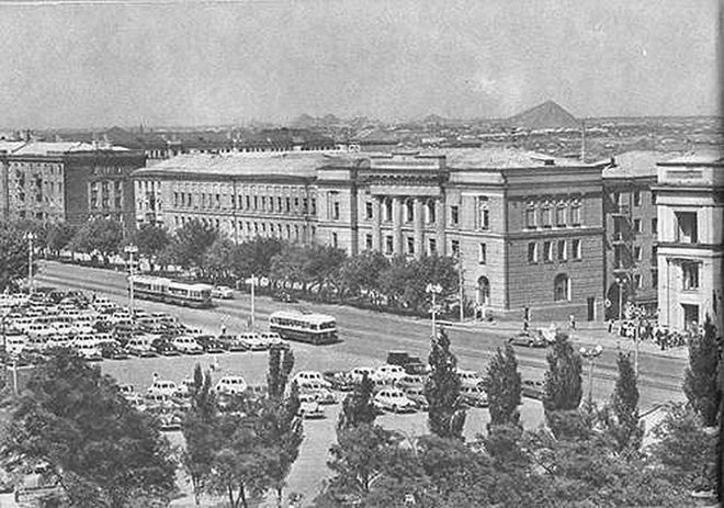 走，上班去！（1961年乌克兰顿涅茨克）