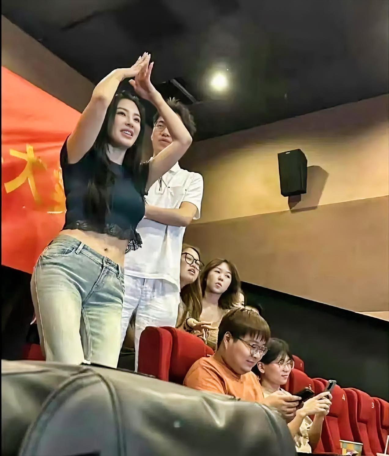 张雨绮的魅力就在于她的肚子。
