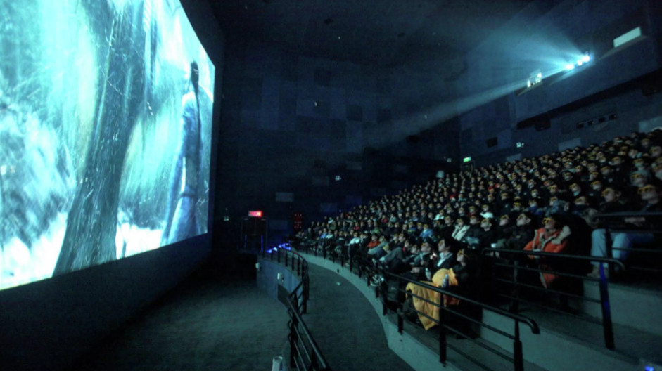 2026中国电影票房70亿全球第一，令好莱坞犹太财团嫉恨：眼红又插不进去手！截至