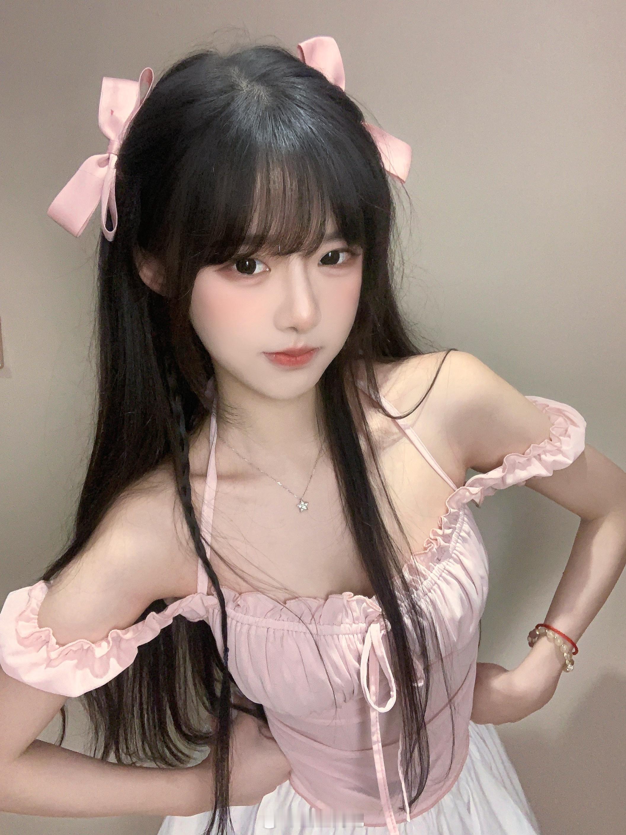 甜妹统治世界•͈ᴗ⁃͈✧​​​