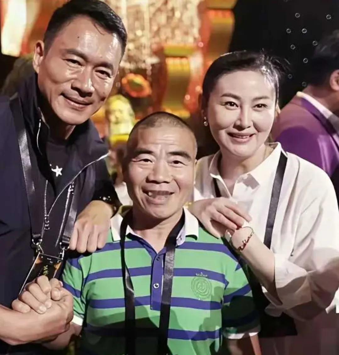 《水浒传》中相亲相爱的一家人。一个会真功夫的男人演了一个最窝囊的男人。时隔20年