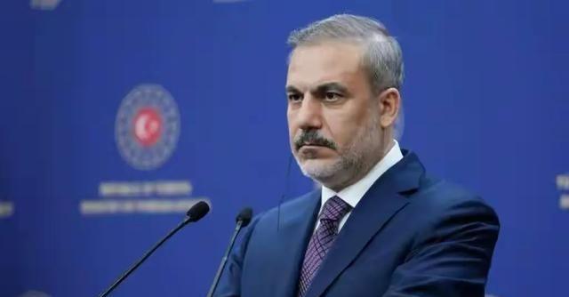 患难见真情的时刻到了，什么是真正的朋友，一件事就能看得出来。就说土耳其吧，不允许