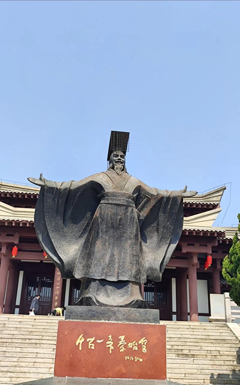 为什么秦始皇风评越来越好了？竹简里的真相：我们欠他两千年道歉！1975年湖北睡虎