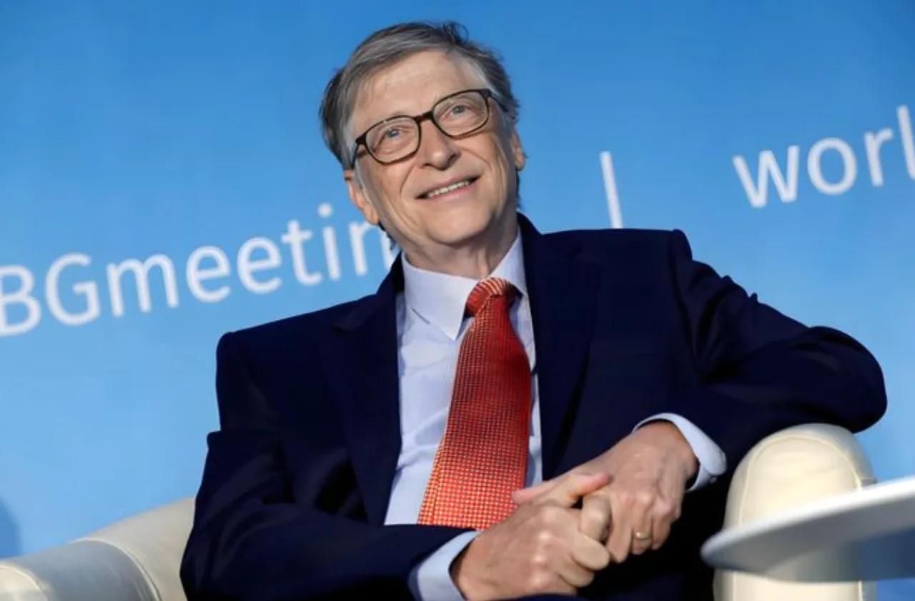 美国这下真得慌了！比尔·盖茨和马斯克这两位大佬的话可不是随便说说。2025年，美