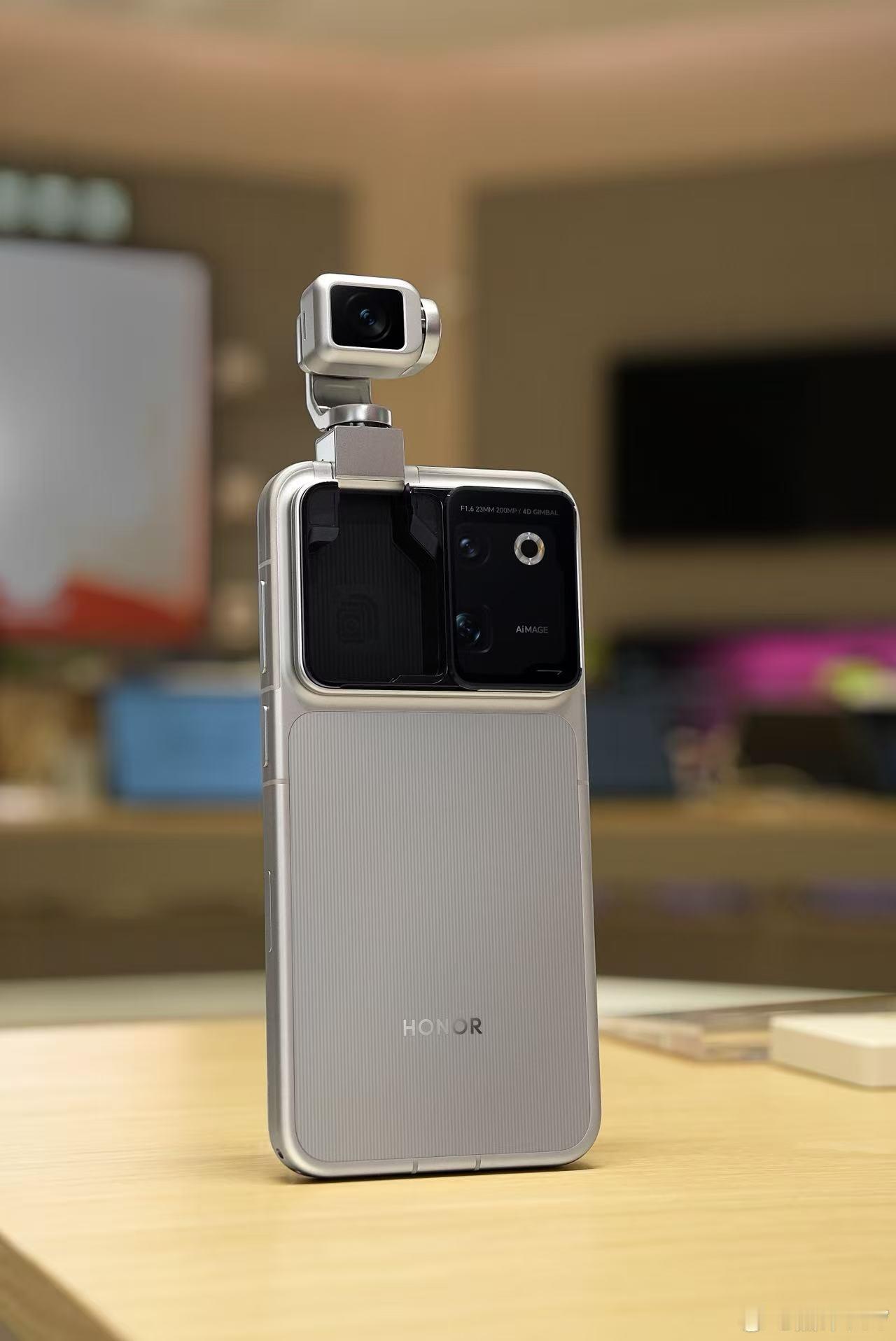 荣耀官方正式展出RobotPhone！首次呈现丰富的自动执行能力📍荣耀Rob