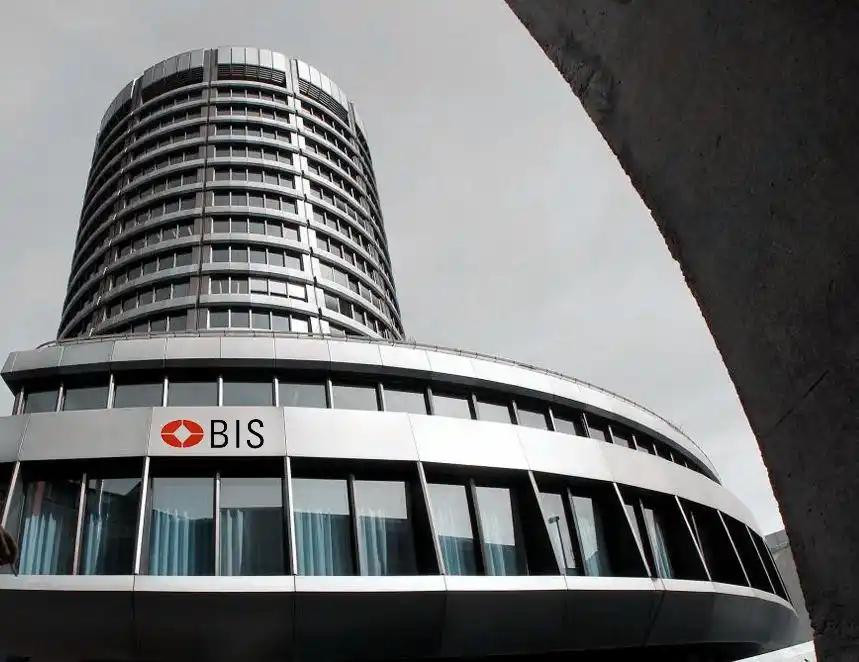 国际清算银行向全球发出警告6月28日，总部设于瑞士巴塞尔的国际清算银行28日