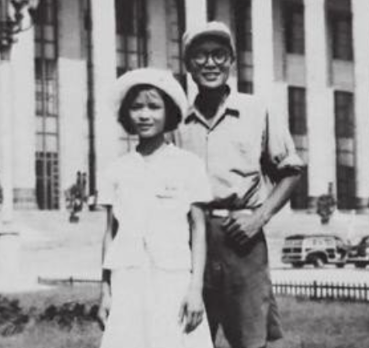 1961年夏天，沈醉的女儿沈美娟见到杜聿明后，说：杜伯伯，你最不听毛主席的话了，