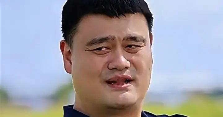 姚明直指中美篮球差距：美国为生存而战，中国为学习而行