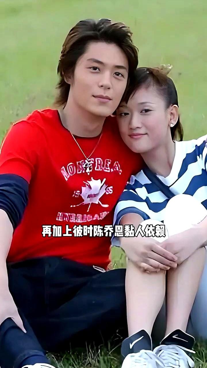 霍建华的感情瓜咋越扒越戳人啊！现在网上吵翻了，有人说他和陈乔恩那对才是“偶像