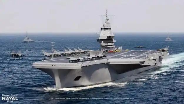 马克龙放大招，7万吨新航母叫板福建舰，3条电磁弹射器确认 当地时间近日法国总