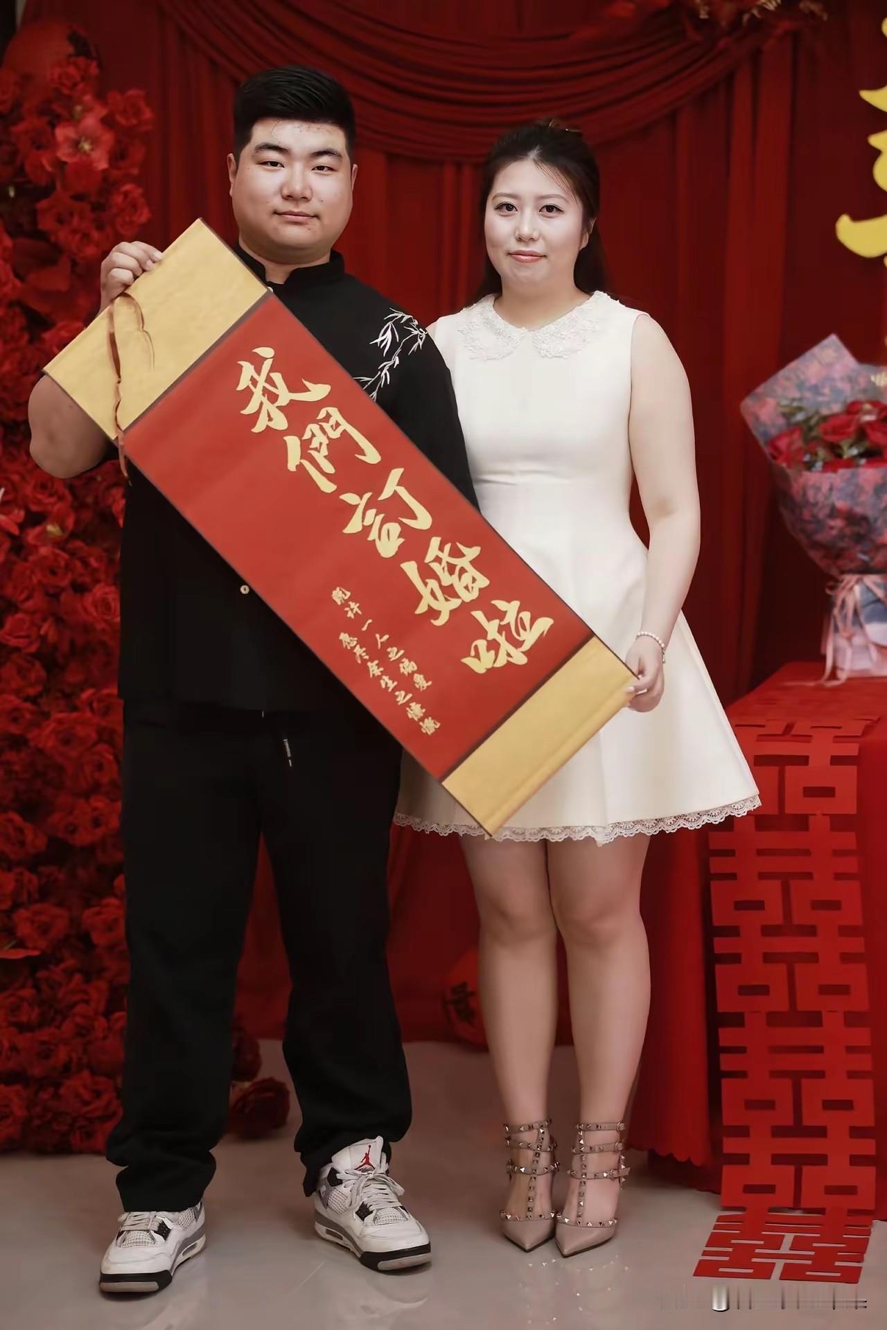不得不说，他们真是有夫妻相，不接受反驳！