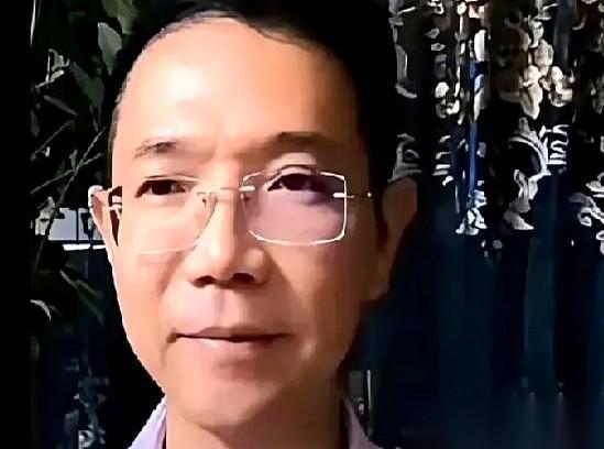 李圣律师这话一出来，我后背都凉了。比杜妈还厉害的大人物……我就说嘛，这事儿怎