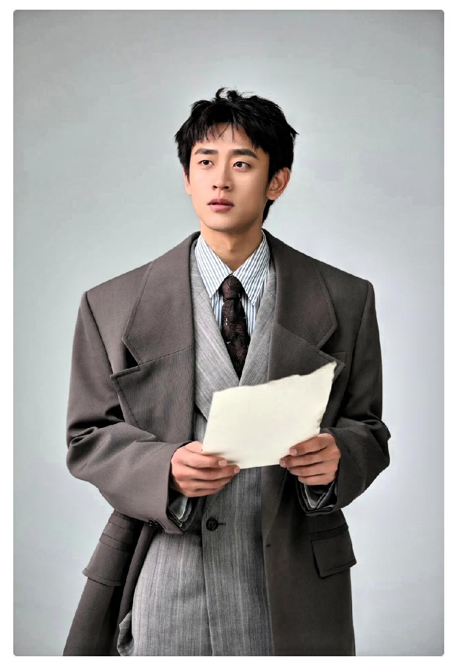 搜了一下王天辰的背景，才知道：什么样的家庭教育，养出什么样的孩子果然是根