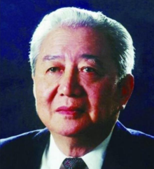 “国士无双！”77岁院士临危受命，破解美国技术陷阱，为中国挽回20亿损失