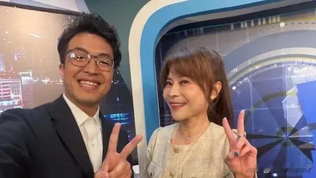 沈伯洋喊着想参加双城论坛，办台胞证就可以来台湾“中时电子报”“联合新闻网”等