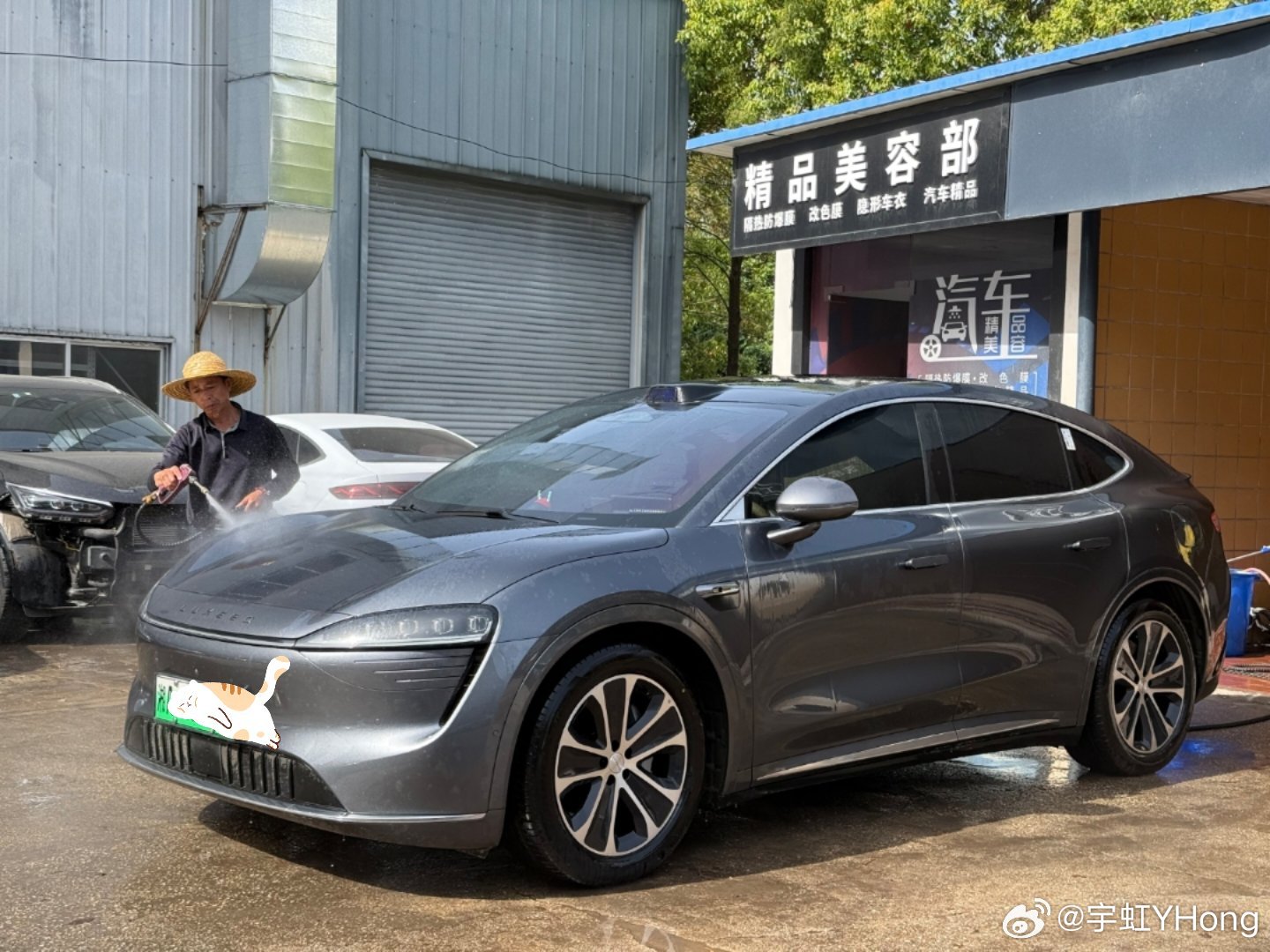我家有几台新能源车智界R7、智界新S7、问界M8跟以前的区别在于，从来不需要再去