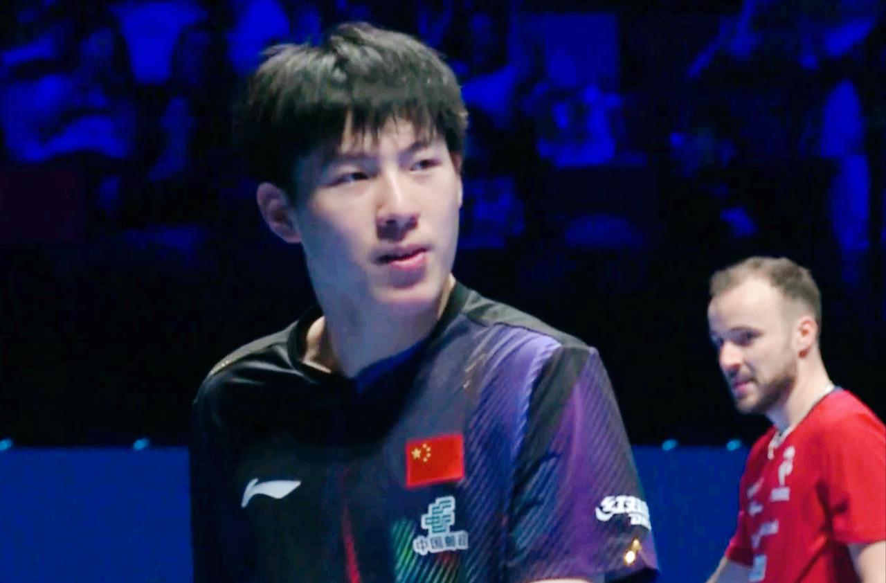 温瑞博和西蒙打的激情燃烧！这才是真正的乒乓球比赛！两个人远台对拉太漂亮了，