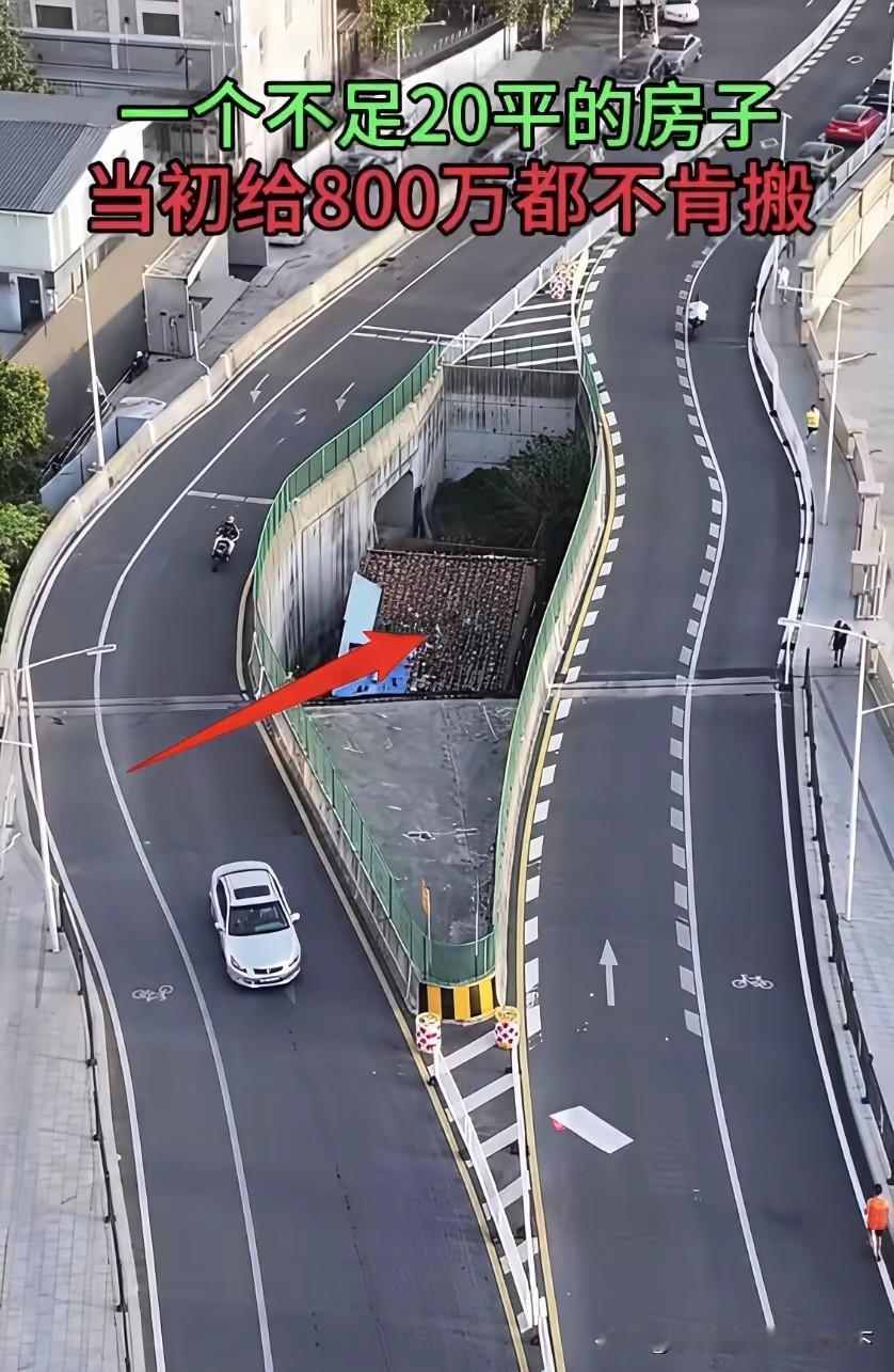 海珠之眼真相：网传拒800万要1500万？如今被围无人问津！广州海珠涌大桥中