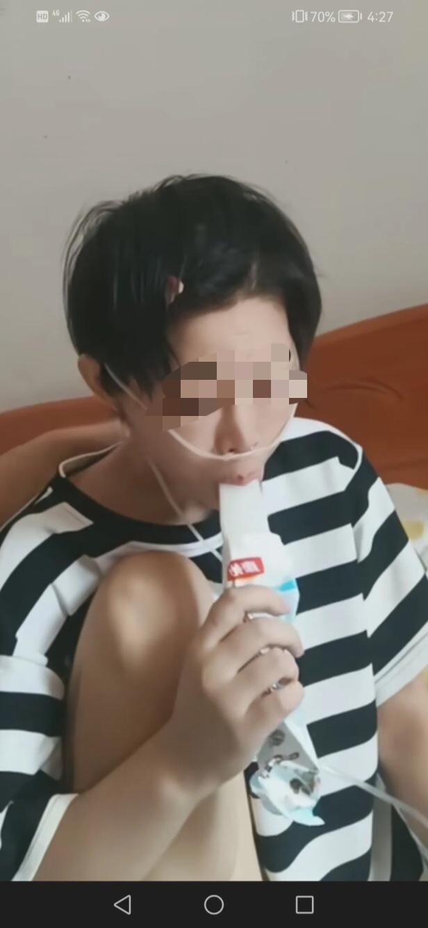 真是不要命了，妻子患胃癌晚期，给丈夫说：胃热，心里烧的难受，给我买根冰棍吃吧！丈