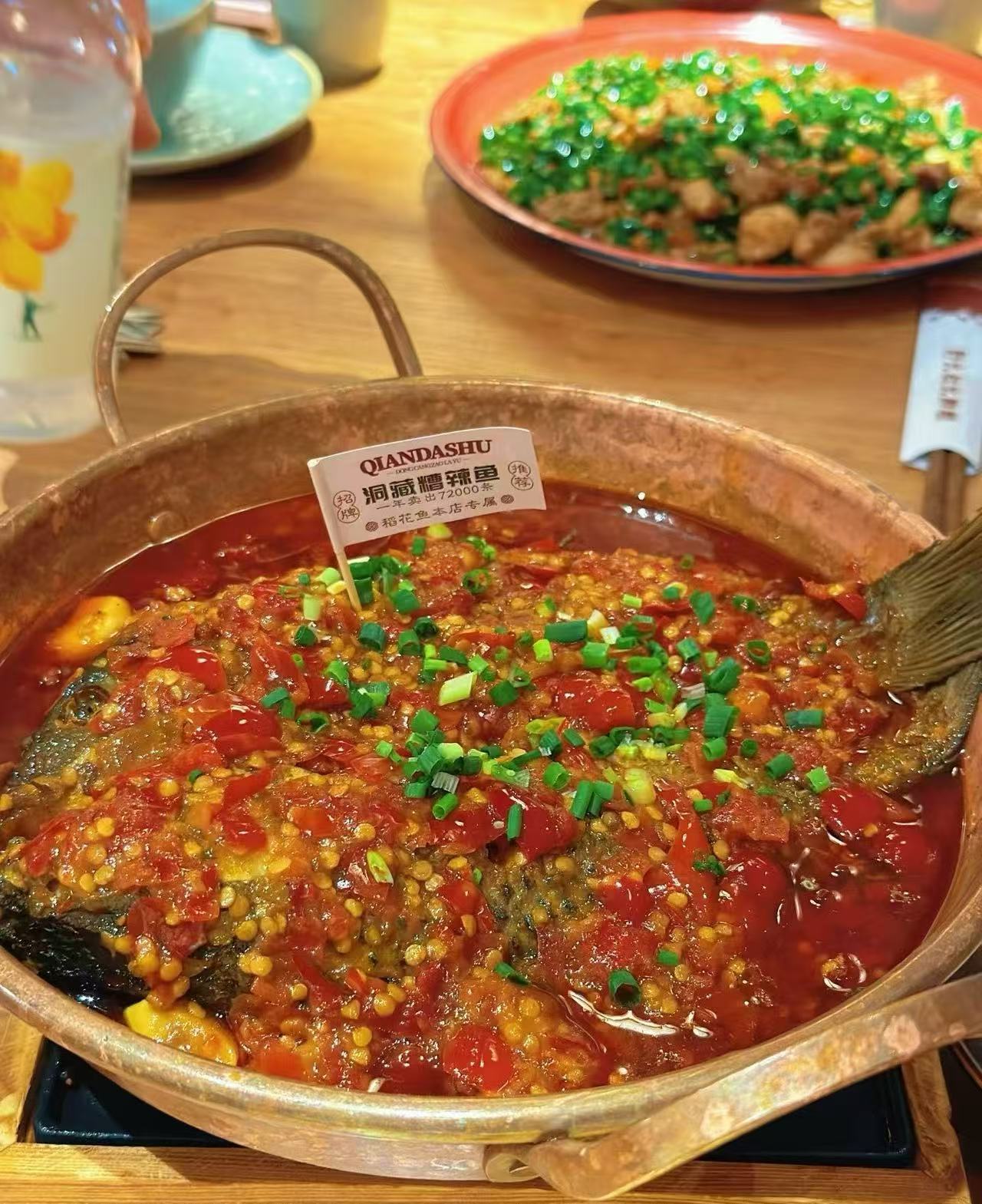 贵州贵阳下饭的大排档，这家店很好吃！