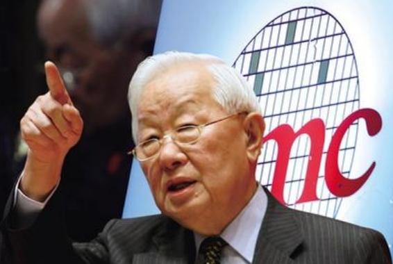 台积电创始人张忠谋曾毫不客气地表示：“关键技术都在我们手中，若我们决定切断大陆芯