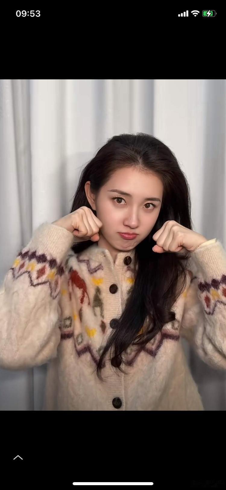 员工老板对话录音被放出来，这事儿就跟短剧演员郭宇欣录音泄露似的，得好好查查是谁干